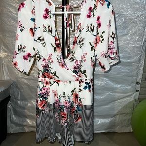 Three Pink Hearts Romper | Floral Romper | Size Small (NWT)